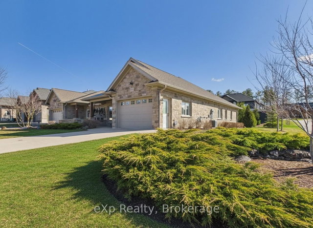 B - 689 - B 25th Avenue