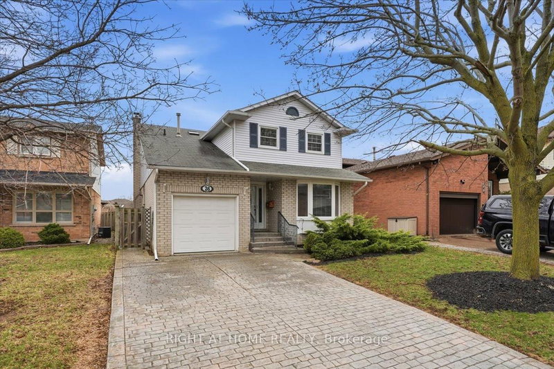 26 Ellington Ave, Hamilton, Ontario