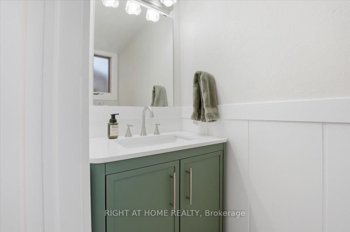 26 Ellington Avenue - Photo 21