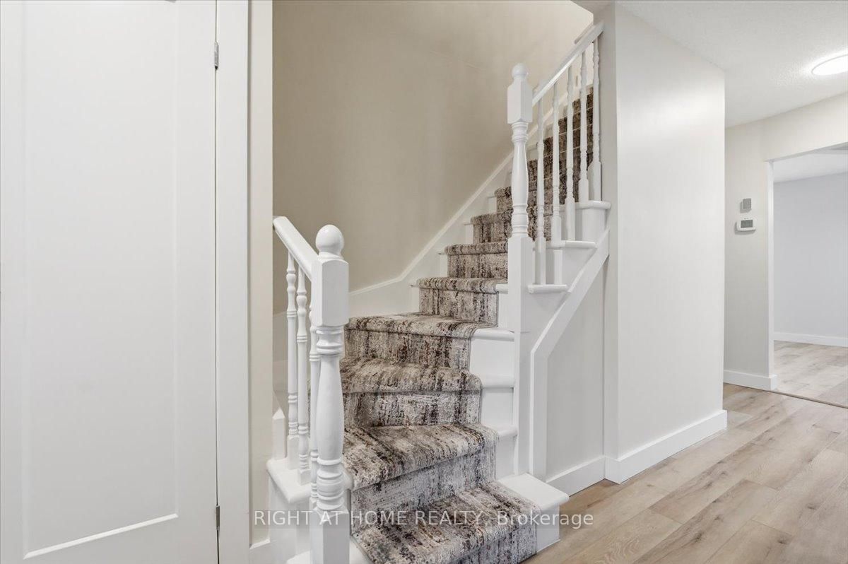 26 Ellington Avenue - Photo 23