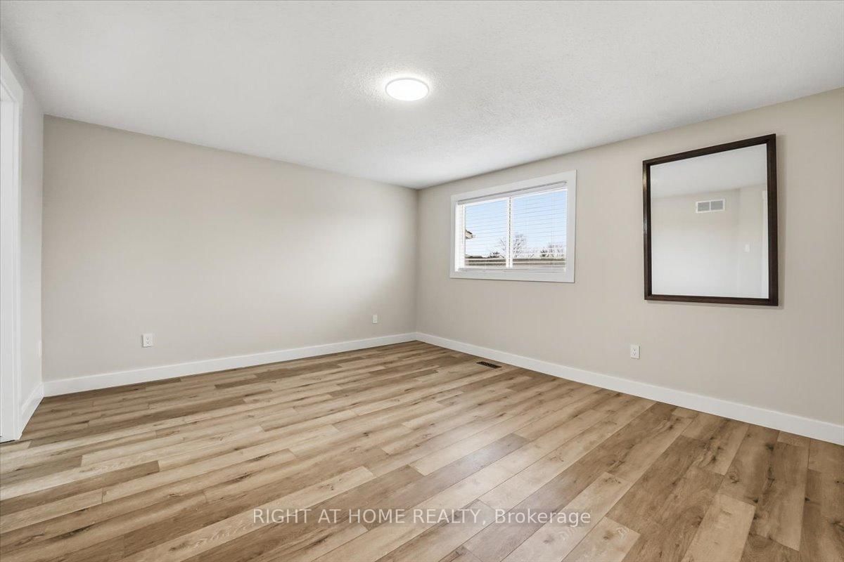 26 Ellington Avenue - Photo 24