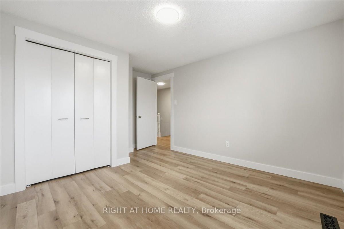 26 Ellington Avenue - Photo 29