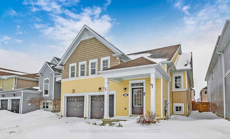 home for lease on (MAIN + 2nd FLOOR)-808 O'Reilly Crescent