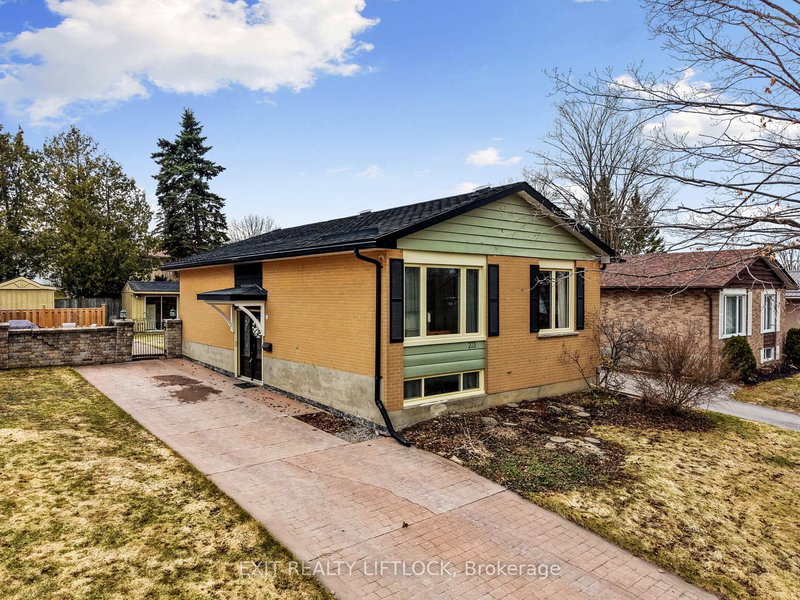 home for sale on 273 Maxwell Avenue