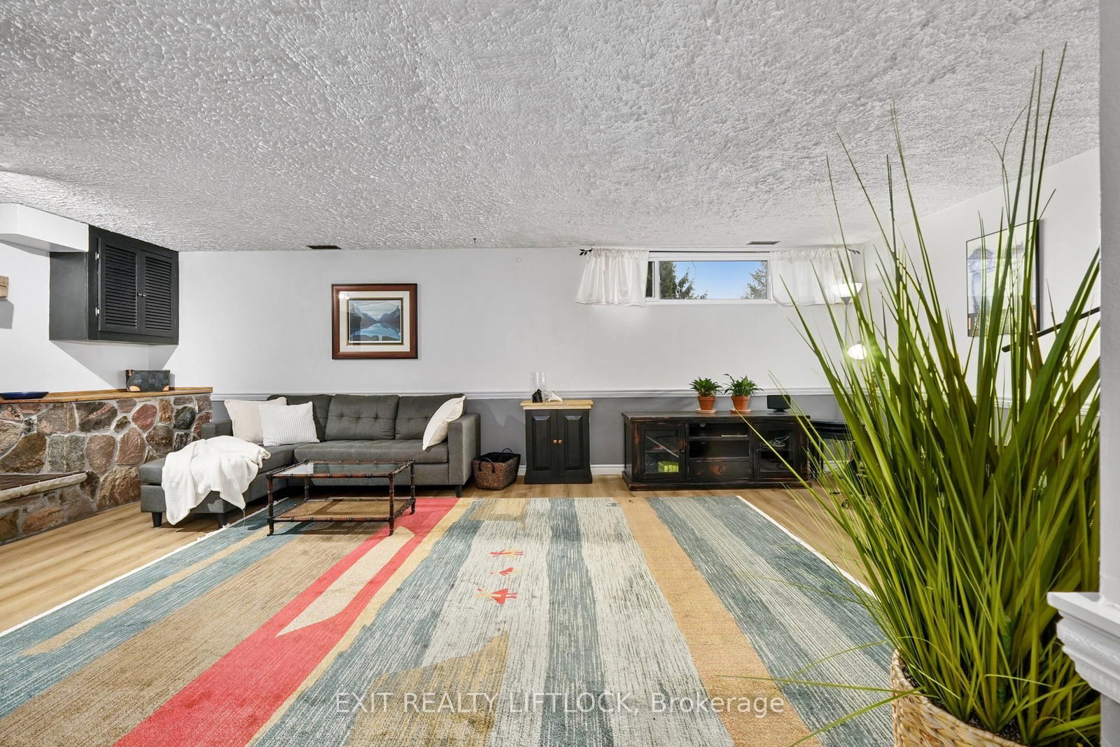 Detached House for sale at 273 Maxwell Avenue, Peterborough, Ontario, K9J 1B4 - Ashburnham Ward 4 - MLS: X12991020