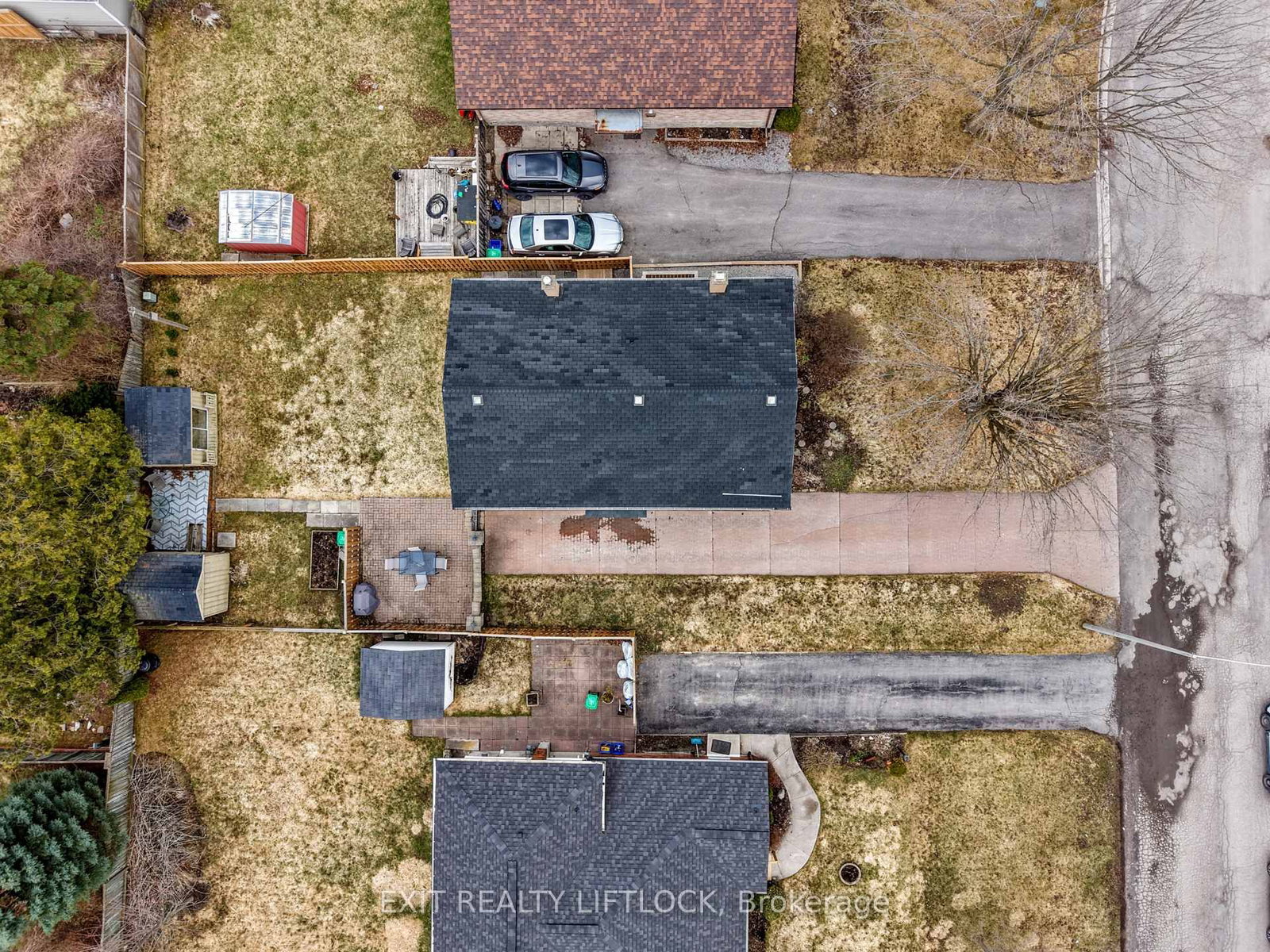 Detached House for sale at 273 Maxwell Avenue, Peterborough, Ontario, K9J 1B4 - Ashburnham Ward 4 - MLS: X12991020