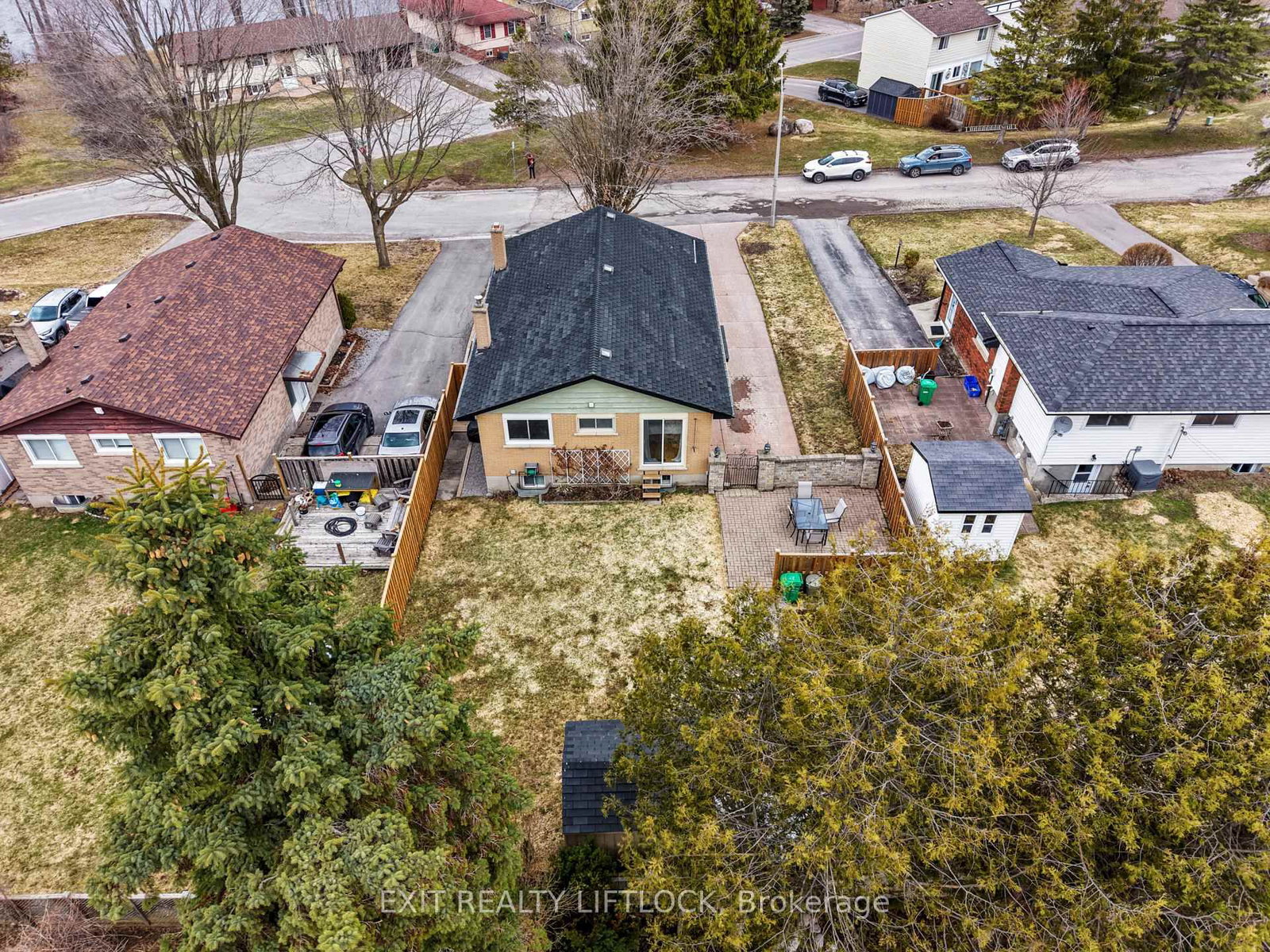 Detached House for sale at 273 Maxwell Avenue, Peterborough, Ontario, K9J 1B4 - Ashburnham Ward 4 - MLS: X12991020