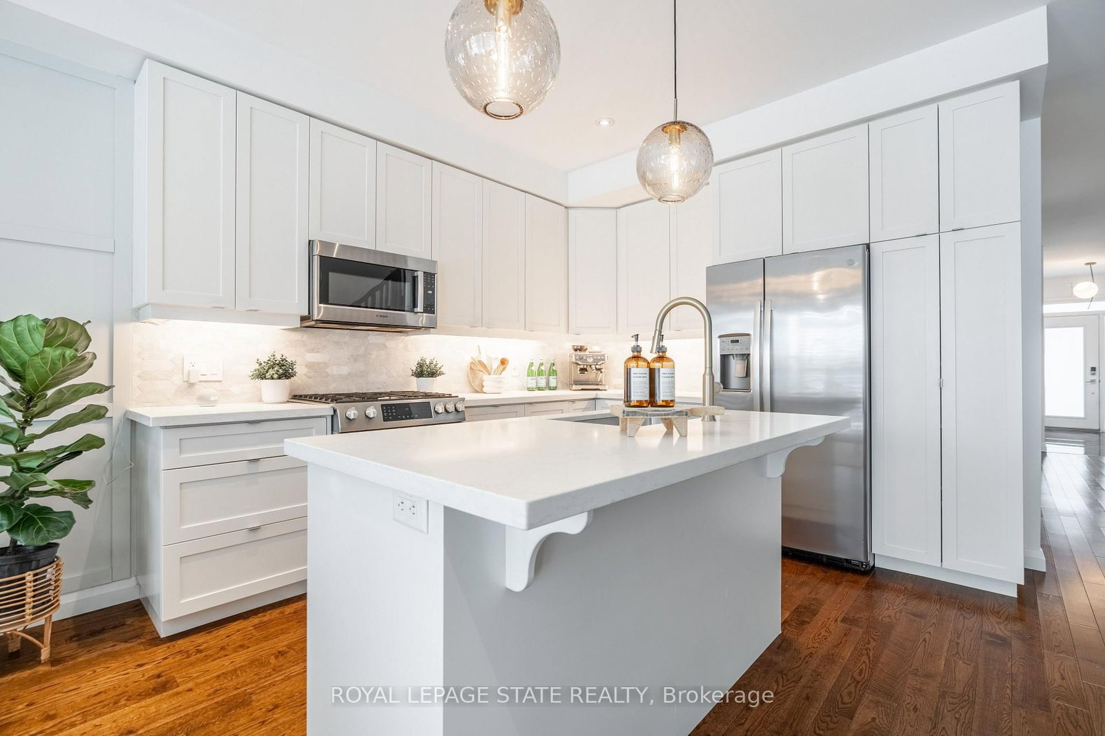 35 Midhurst Heights, Unit 22 - Photo 10