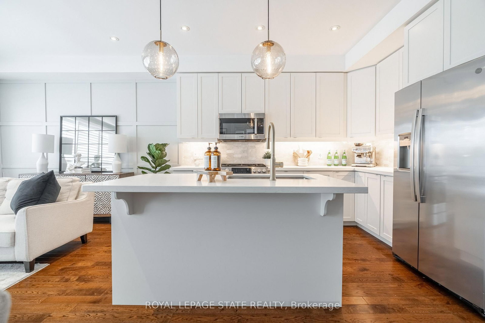 35 Midhurst Heights, Unit 22 - Photo 11