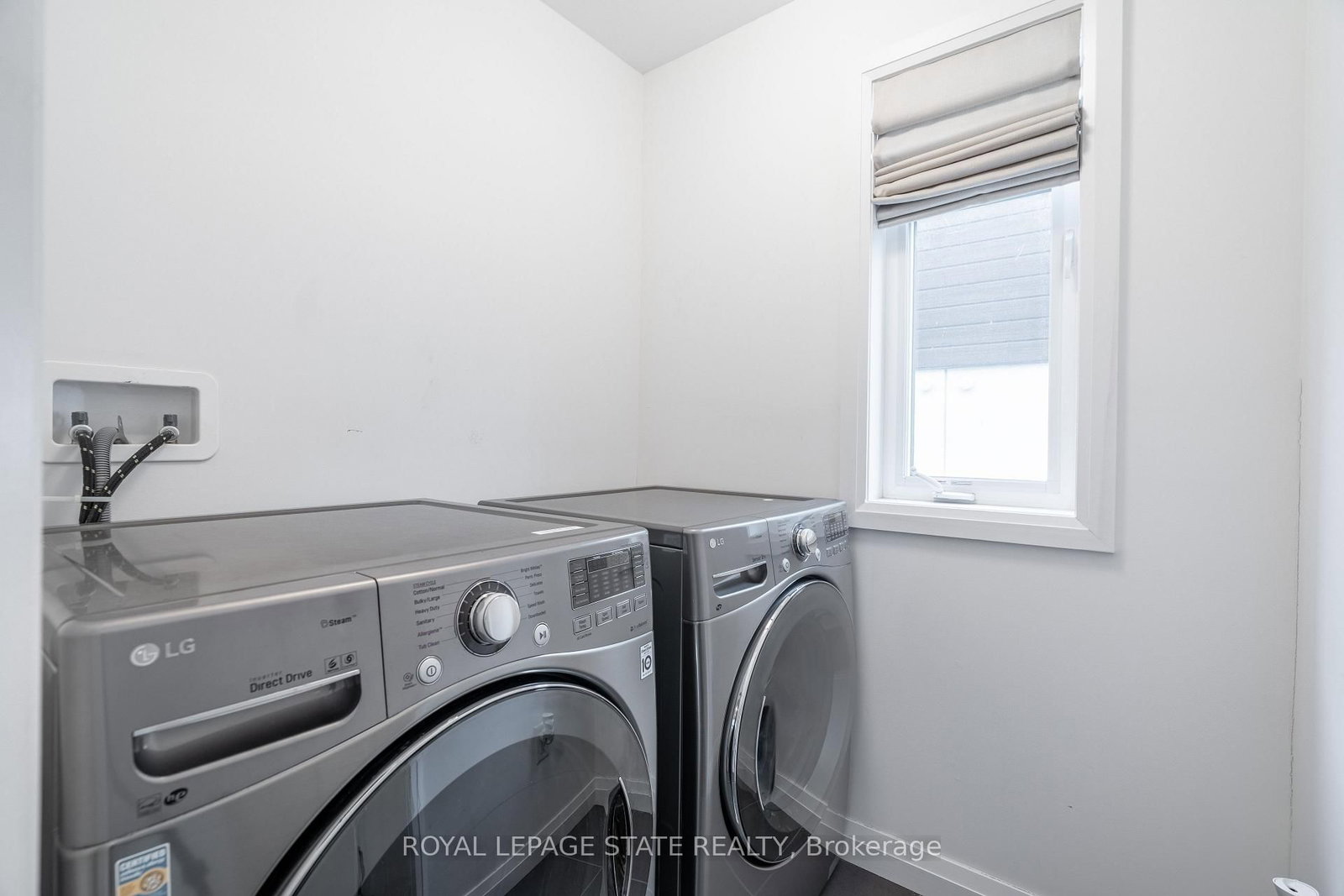 35 Midhurst Heights, Unit 22 - Photo 25