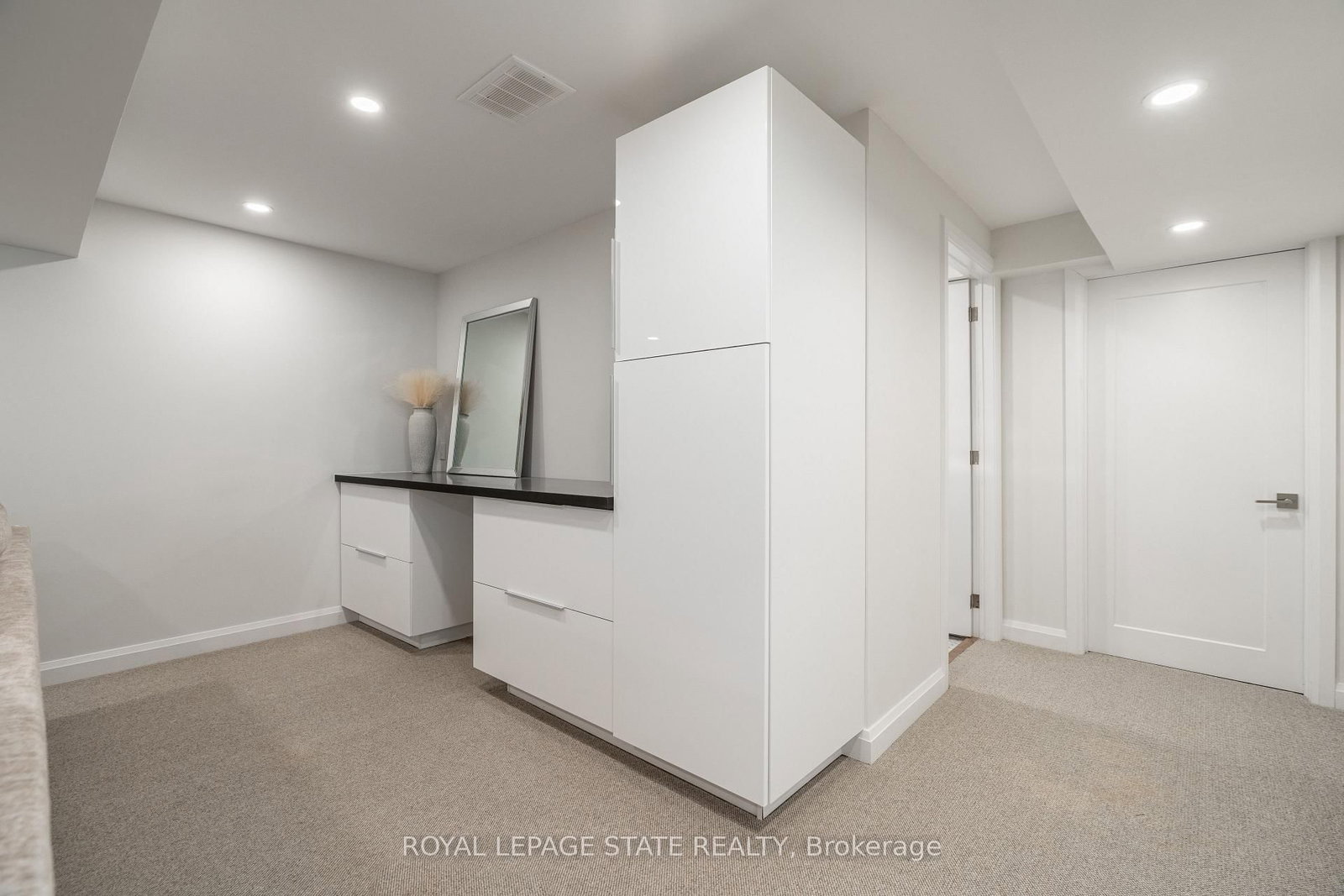 35 Midhurst Heights, Unit 22 - Photo 33