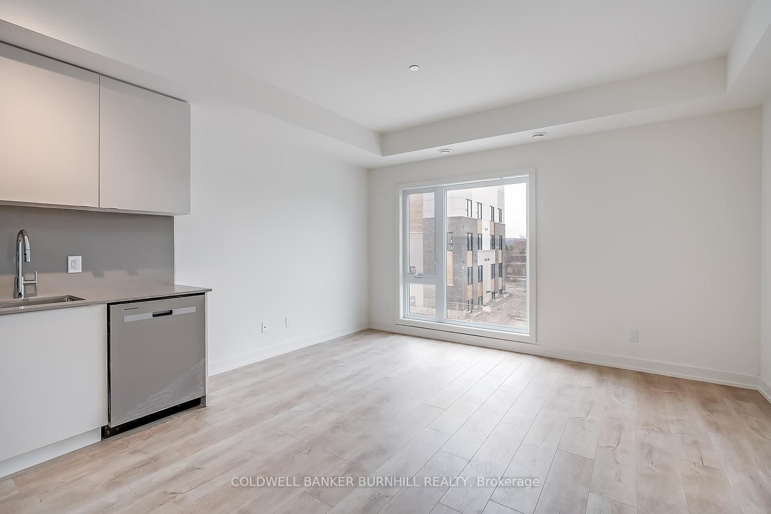 16 Melbourne Avenue, Unit 311B - Photo 10