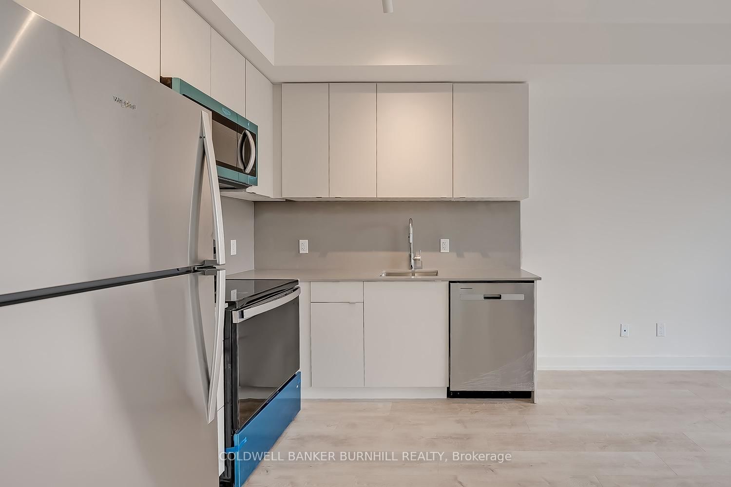 16 Melbourne Avenue, Unit 311B - Photo 11