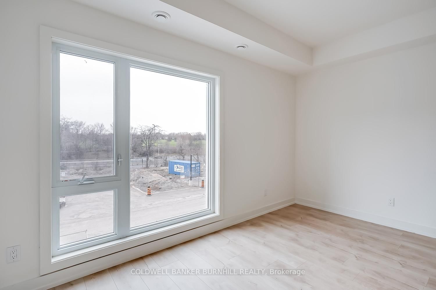 16 Melbourne Avenue, Unit 311B - Photo 15