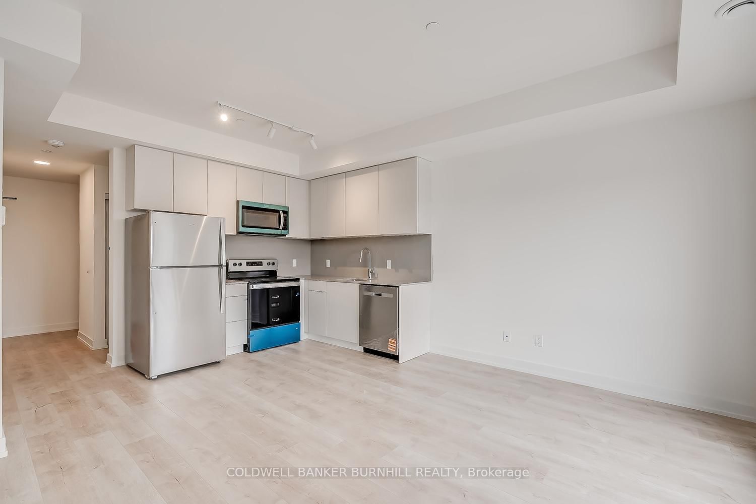 16 Melbourne Avenue, Unit 311B - Photo 17