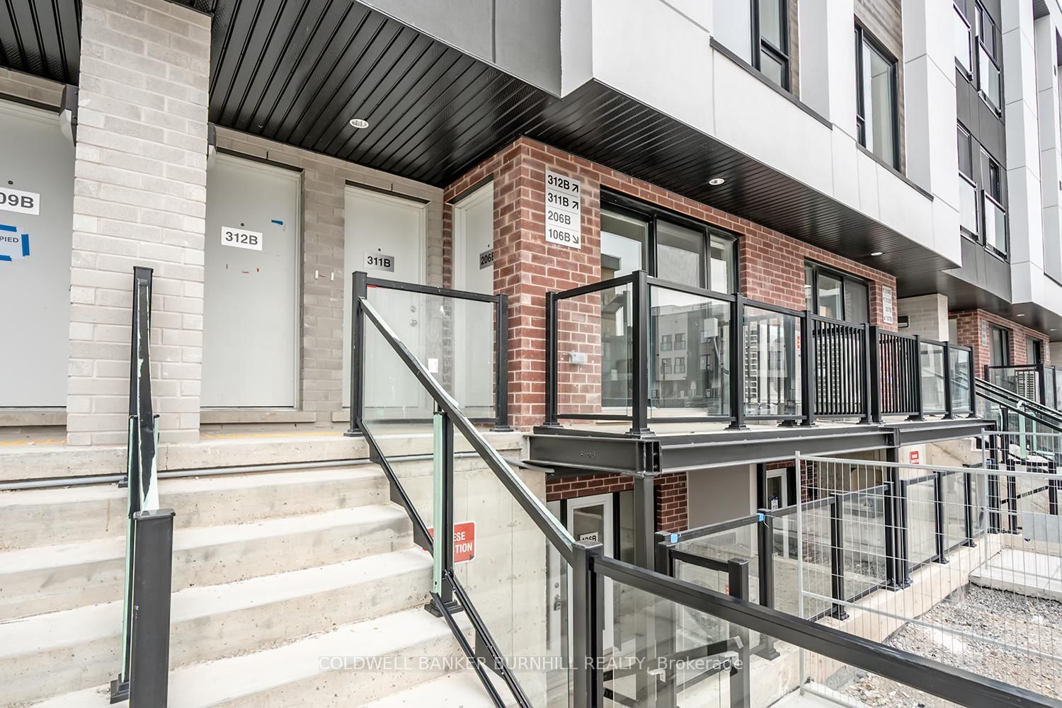 16 Melbourne Avenue, Unit 311B - Photo 4