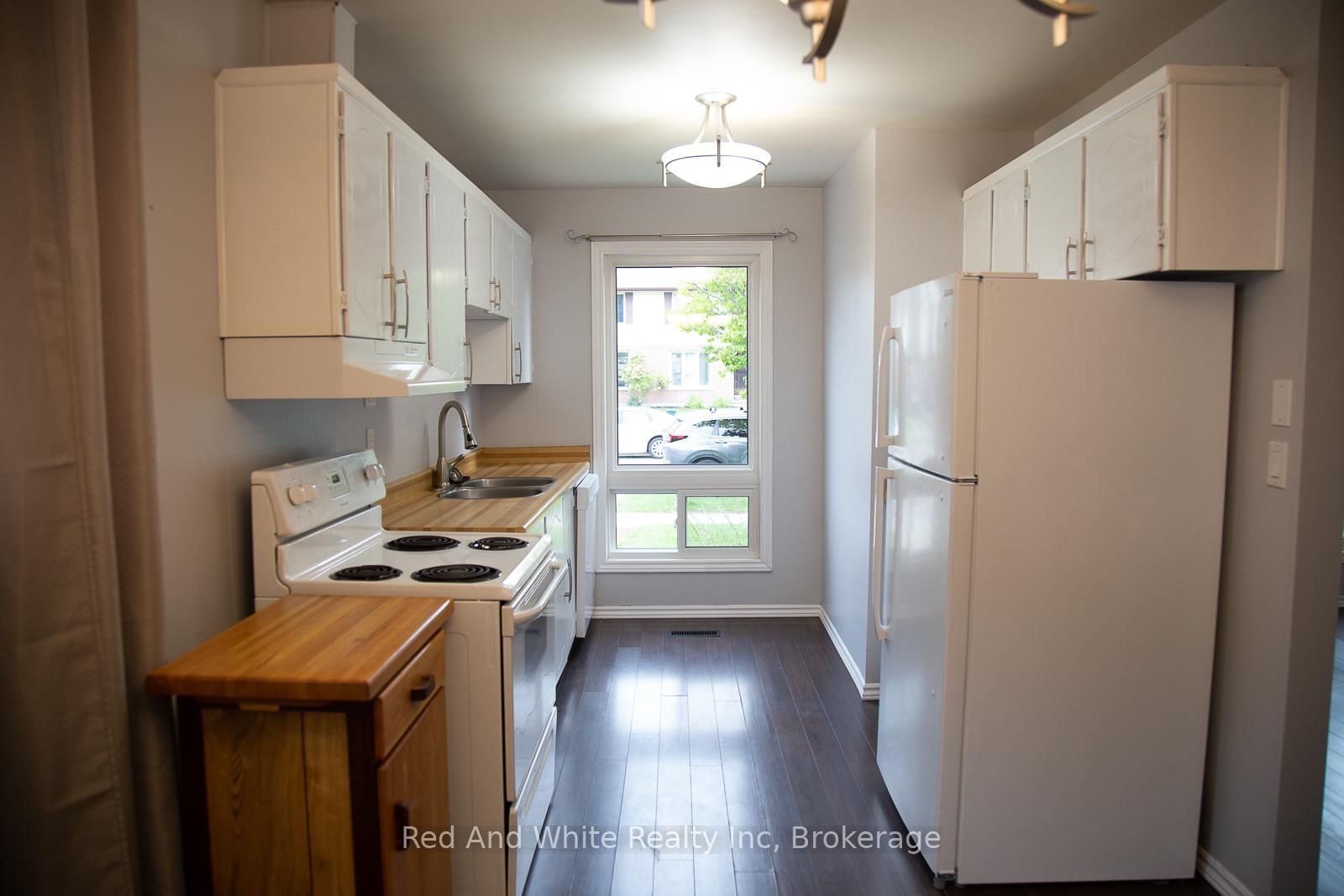 96 PATHFINDER Crescent - Photo 9