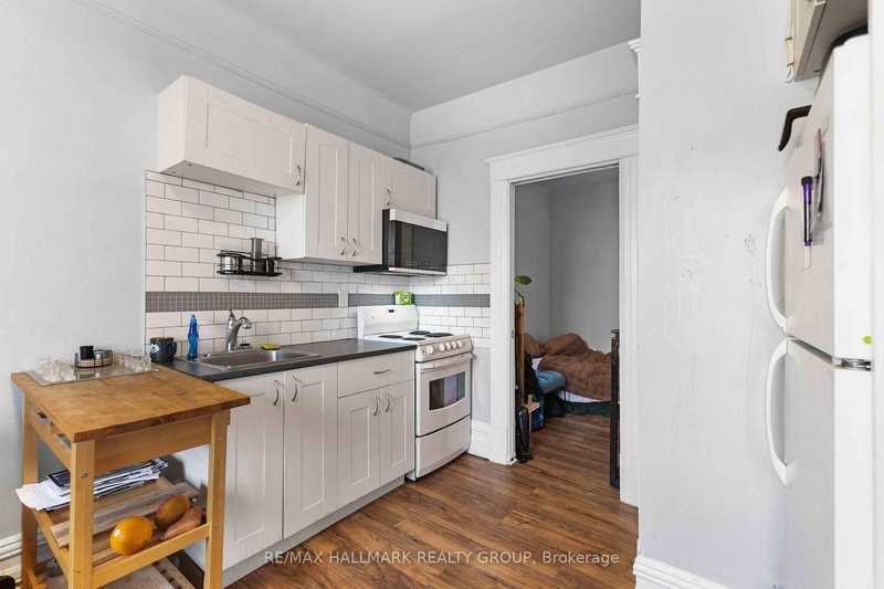 70 Anderson St, Ottawa, K1R 6T7 | Image 3