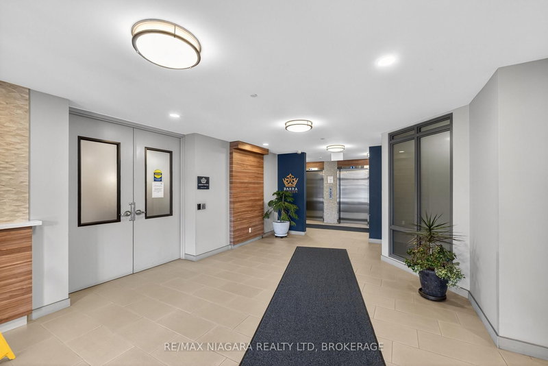 403 - 399 Queen St S, Kitchener, N2G 0C4 | Image 2