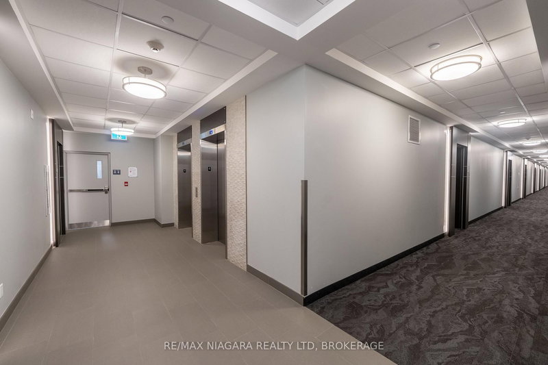 403 - 399 Queen St S, Kitchener, N2G 0C4 | Image 3