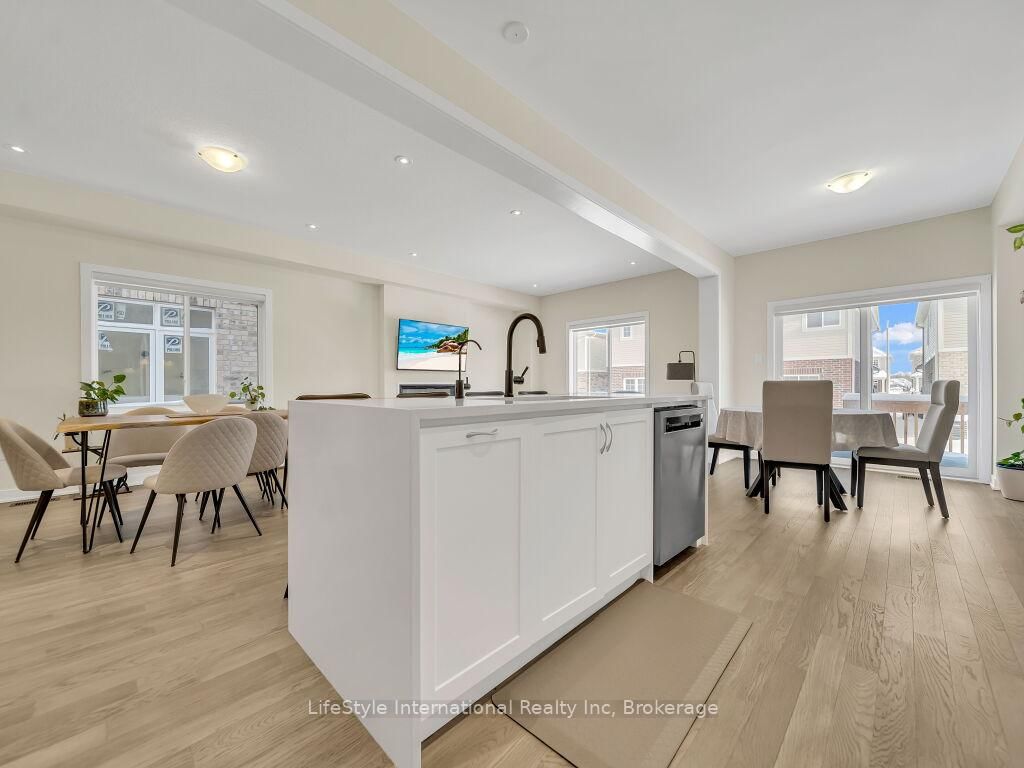 24 Hutchison Road - Photo 11