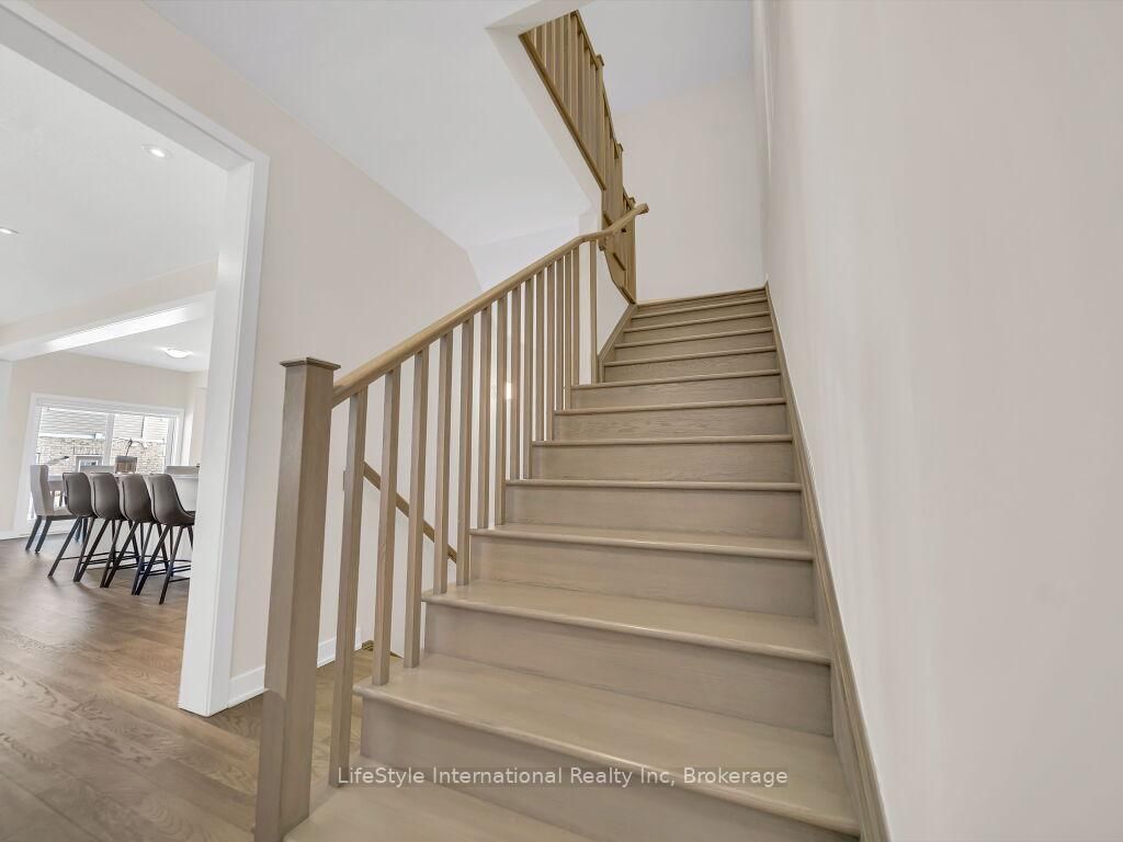 24 Hutchison Road - Photo 16