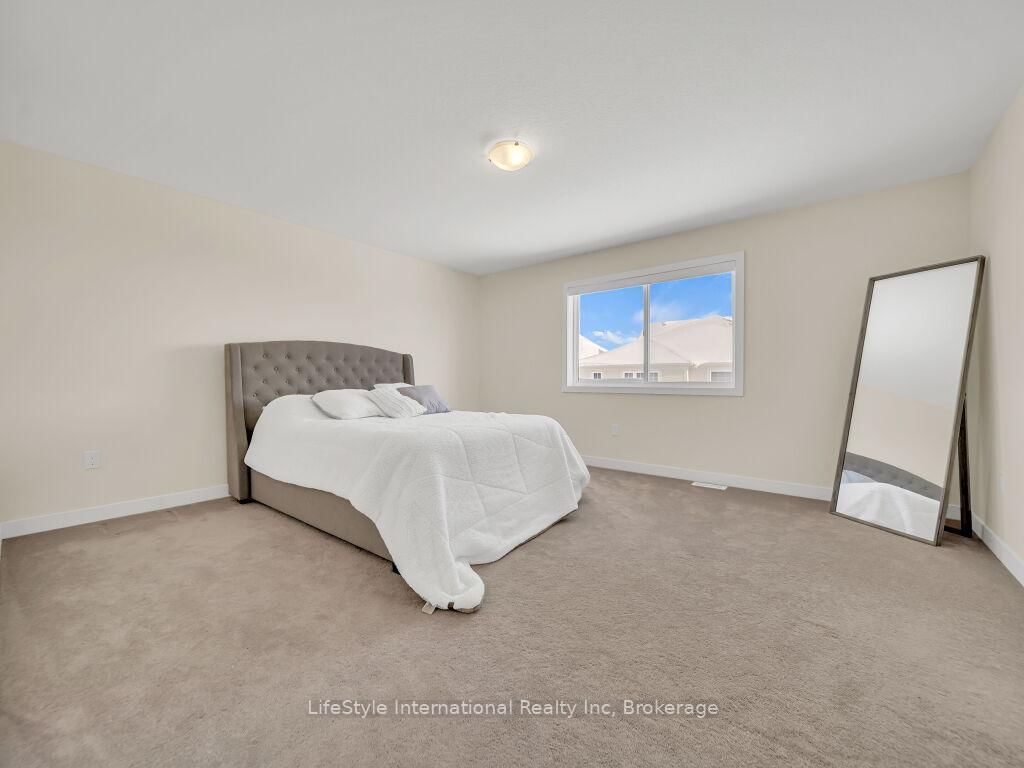 24 Hutchison Road - Photo 18