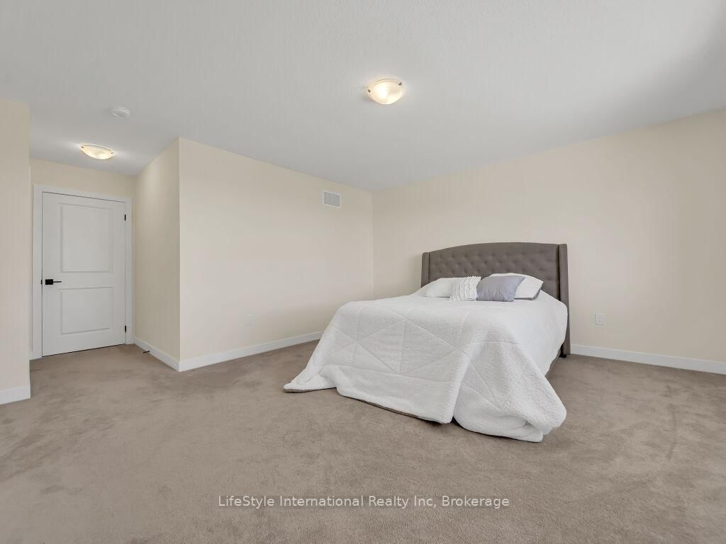 24 Hutchison Road - Photo 20