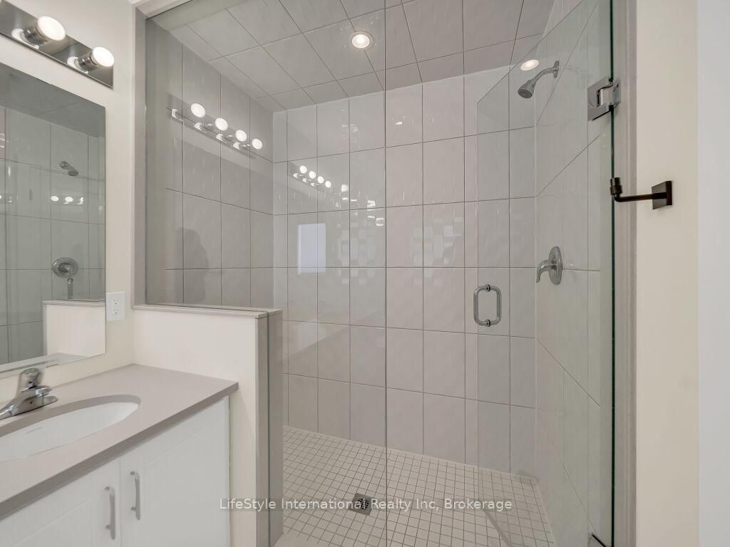 24 Hutchison Road - Photo 22