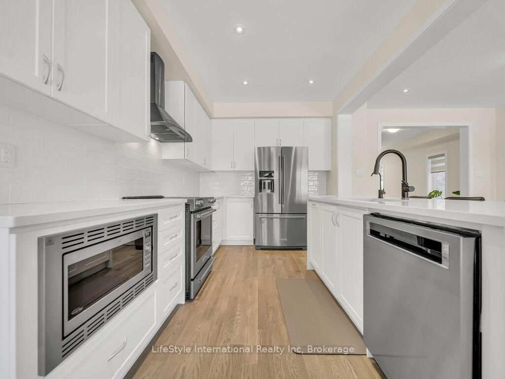 24 Hutchison Road - Photo 8