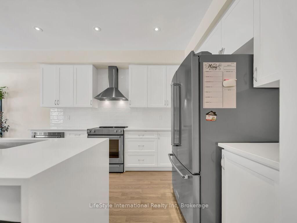 24 Hutchison Road - Photo 9