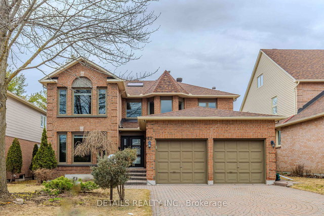 42 Rosenfeld Crescent