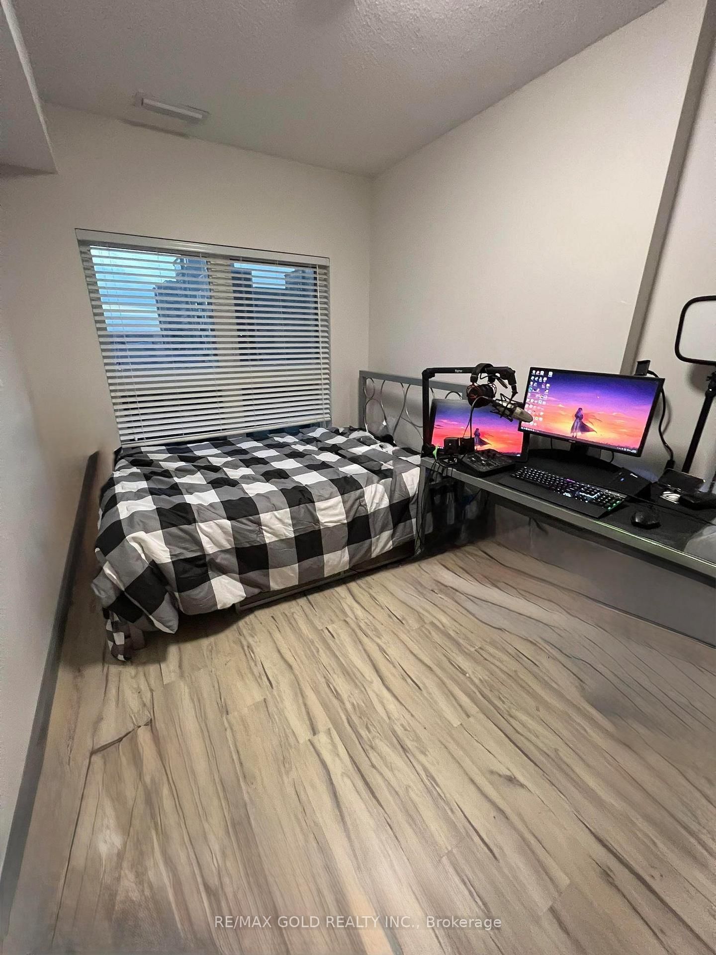 258A Sunview Street, Unit 1105 - Photo 5