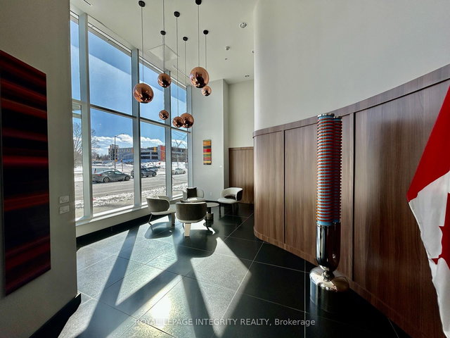 3402 - 805 Carling Avenue