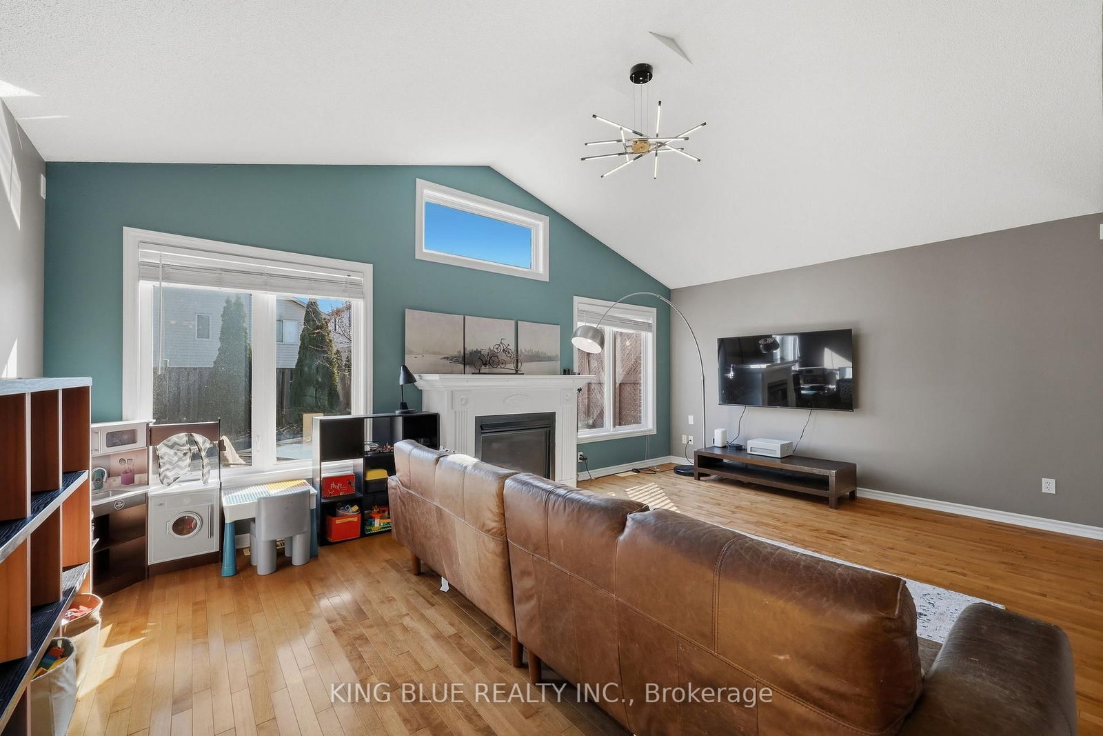 Detached House for sale at 1815 BAYSWATER Crescent, London North, Ontario, N6G 5N1 - North E - MLS: X12991294