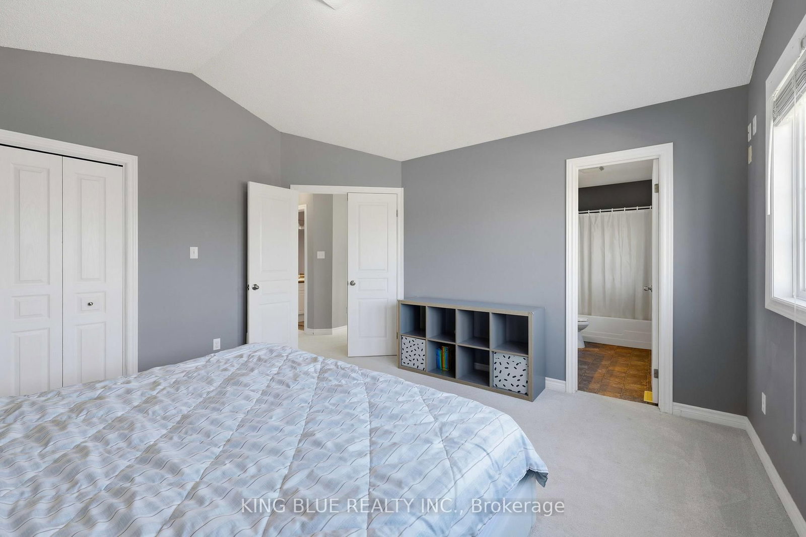 Detached House for sale at 1815 BAYSWATER Crescent, London North, Ontario, N6G 5N1 - North E - MLS: X12991294