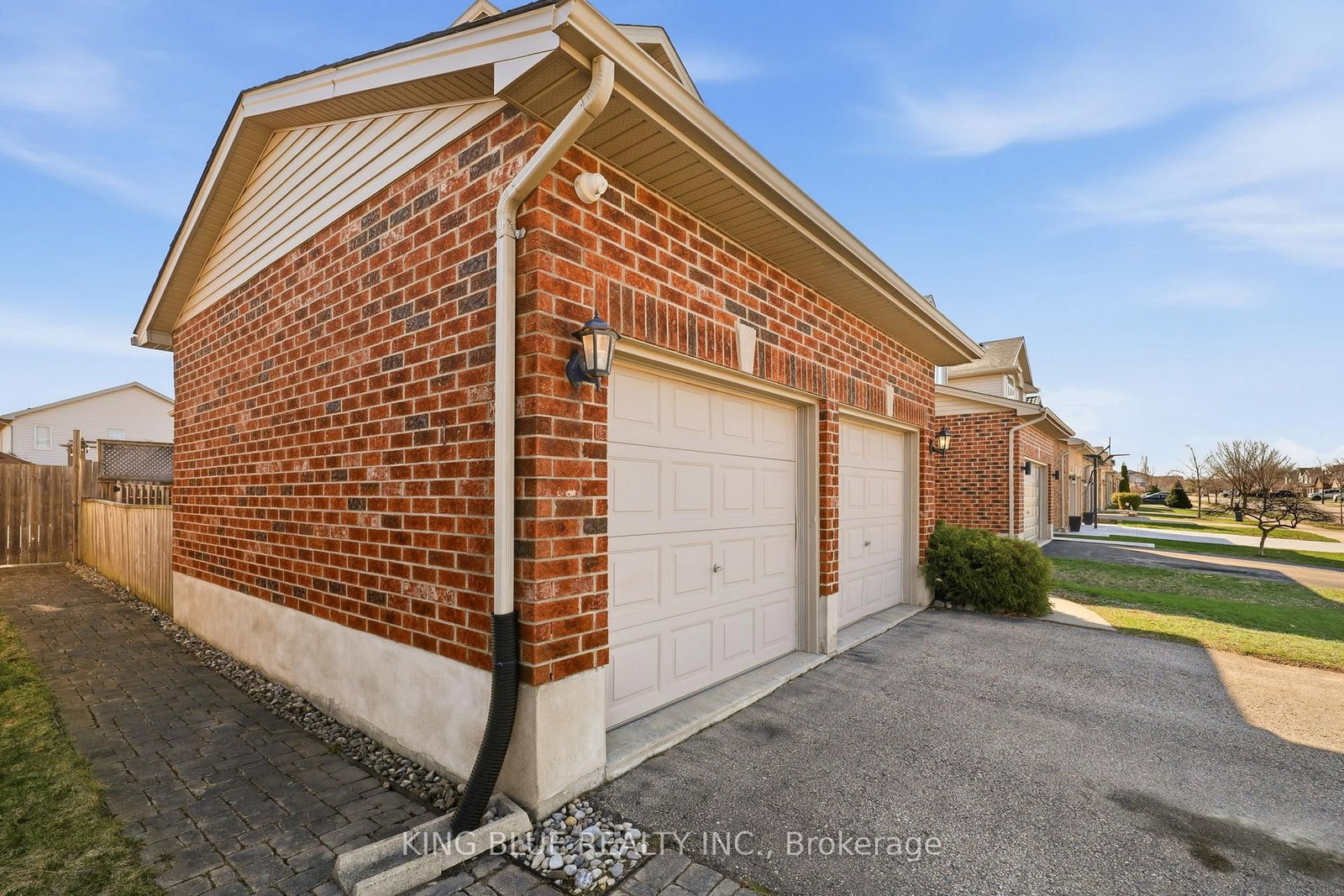 Detached House for sale at 1815 BAYSWATER Crescent, London North, Ontario, N6G 5N1 - North E - MLS: X12991294