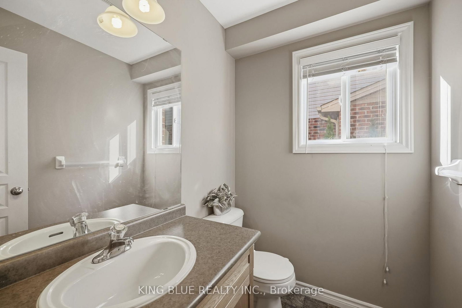 Detached House for sale at 1815 BAYSWATER Crescent, London North, Ontario, N6G 5N1 - North E - MLS: X12991294