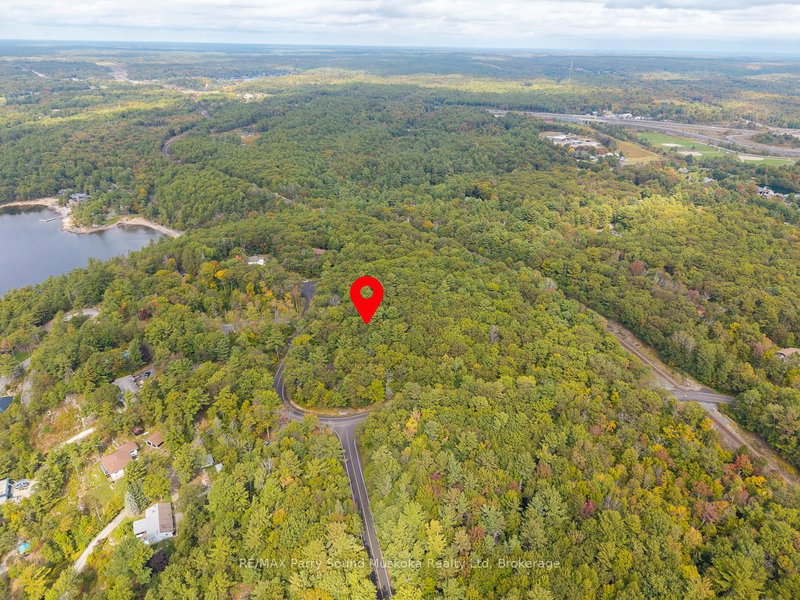 home for sale on 15 Oakridge Road N