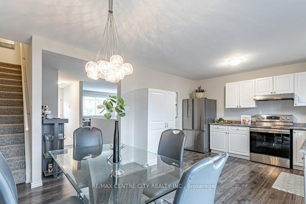 Townhouse for sale at 19-490 Third Street, London East, Ontario, N5V 4A2 - East H - MLS: X12991368