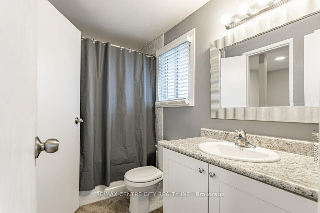 Townhouse for sale at 19-490 Third Street, London East, Ontario, N5V 4A2 - East H - MLS: X12991368