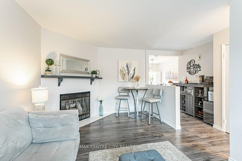 Townhouse for sale at 19-490 Third Street, London East, Ontario, N5V 4A2 - East H - MLS: X12991368