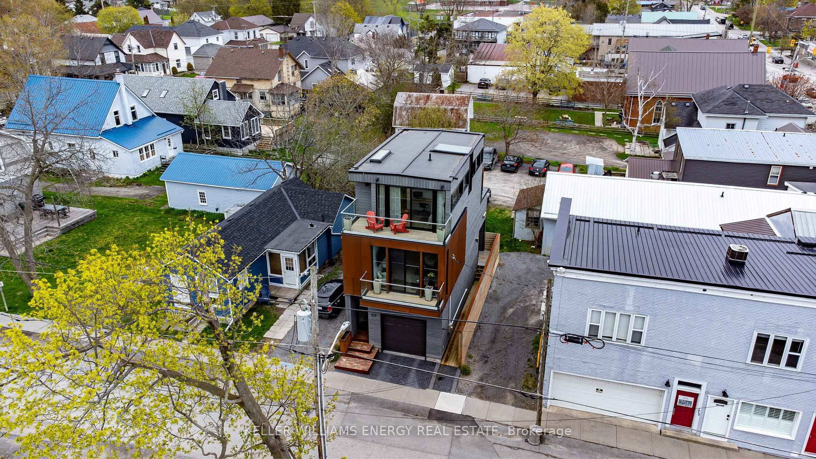 37 West Street - Photo 2