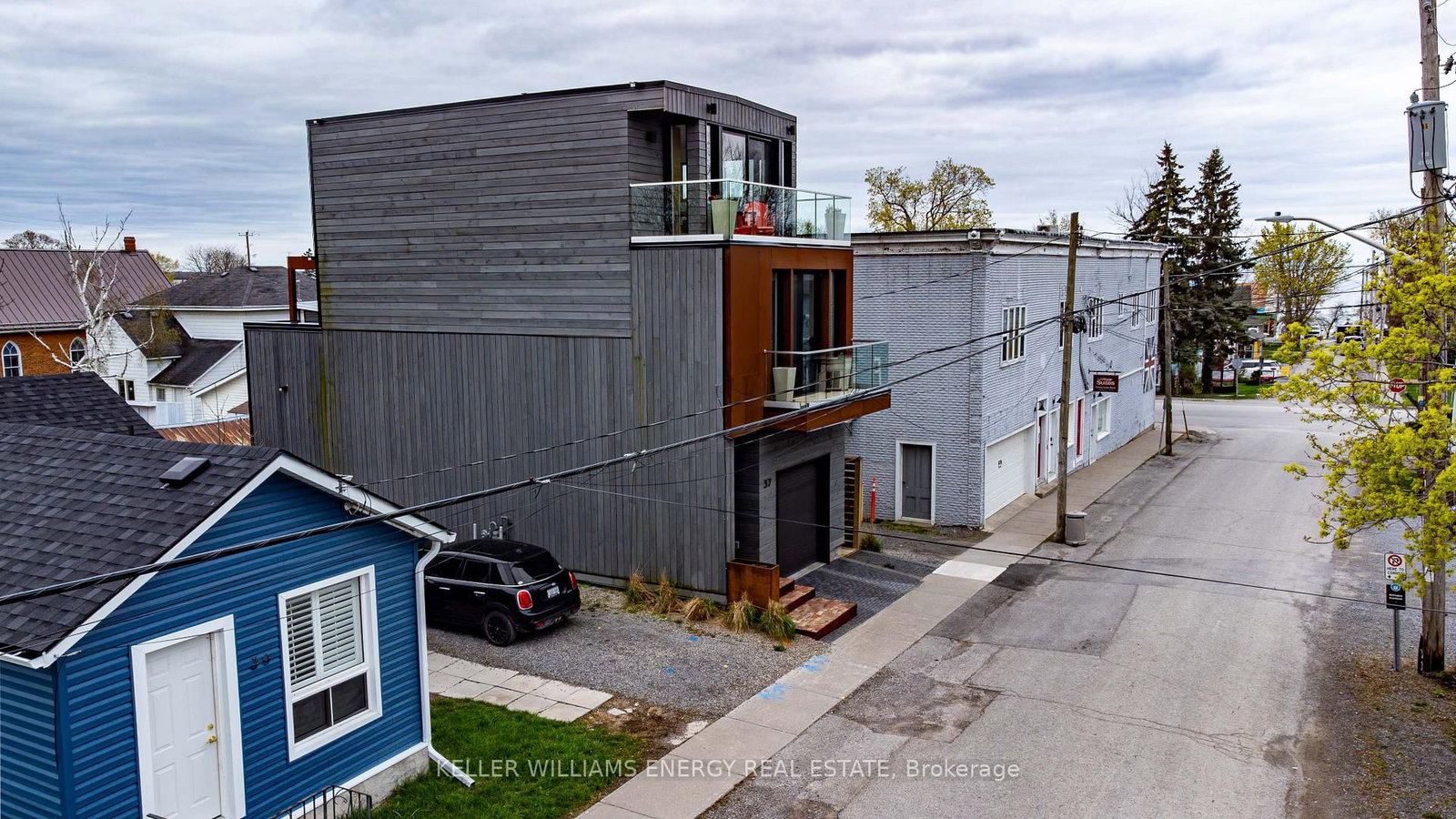 37 West Street - Photo 3