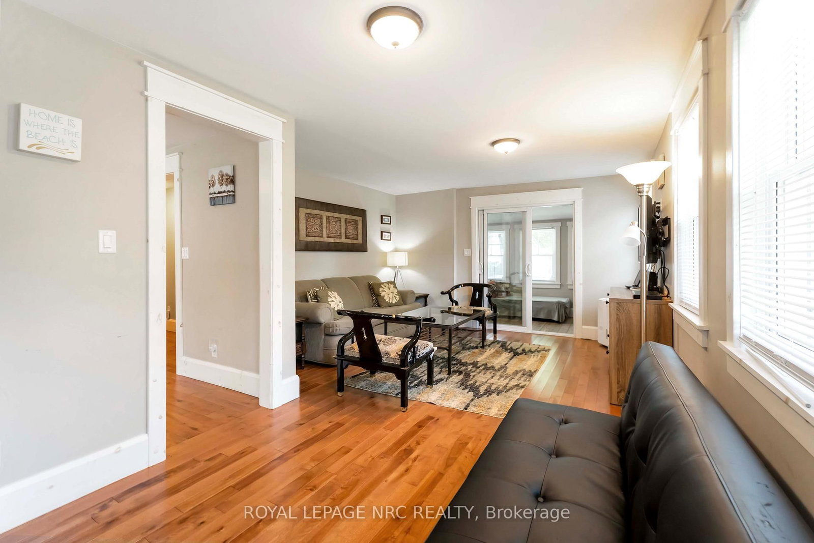 Detached House for sale at 3242 Riselay Avenue, Fort Erie, Ontario, L0S 1N0 - Ridgeway - MLS: X12991494