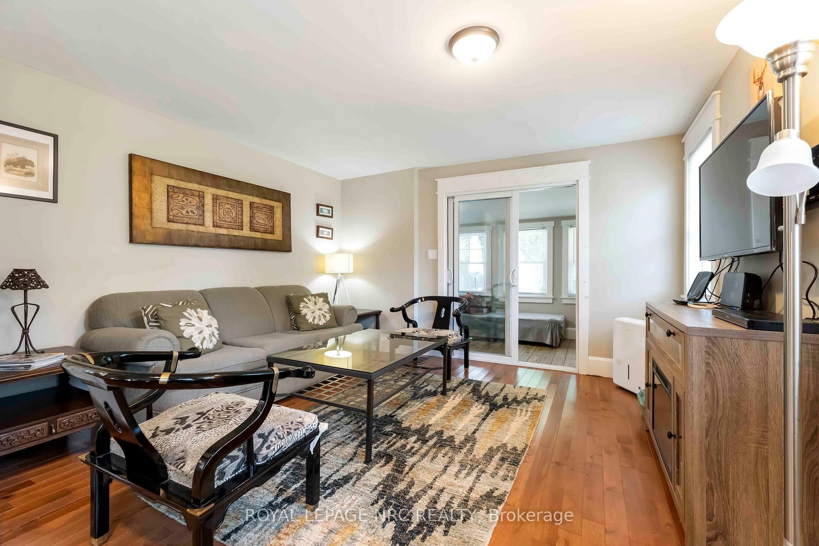 Detached House for sale at 3242 Riselay Avenue, Fort Erie, Ontario, L0S 1N0 - Ridgeway - MLS: X12991494