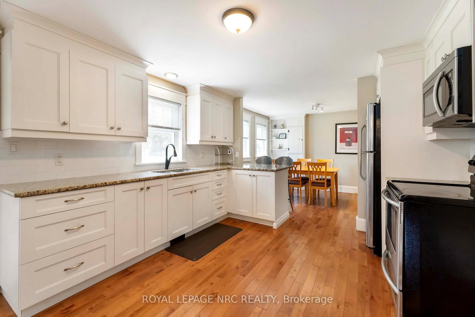 Detached House for sale at 3242 Riselay Avenue, Fort Erie, Ontario, L0S 1N0 - Ridgeway - MLS: X12991494