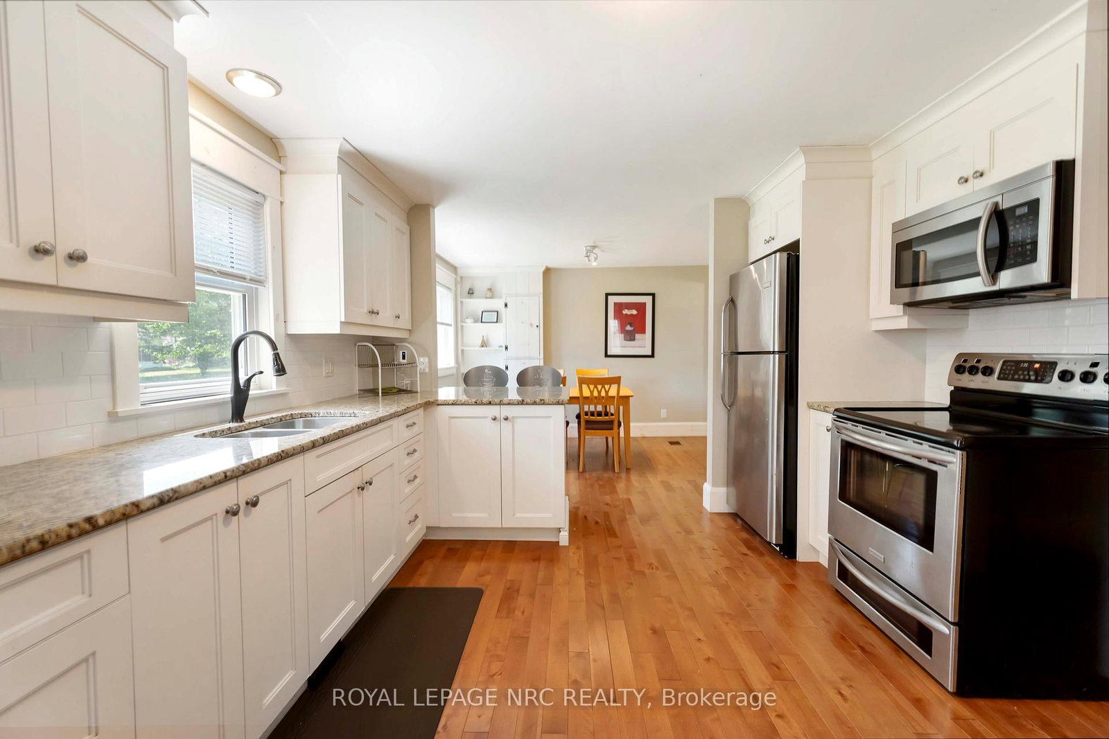 Detached House for sale at 3242 Riselay Avenue, Fort Erie, Ontario, L0S 1N0 - Ridgeway - MLS: X12991494