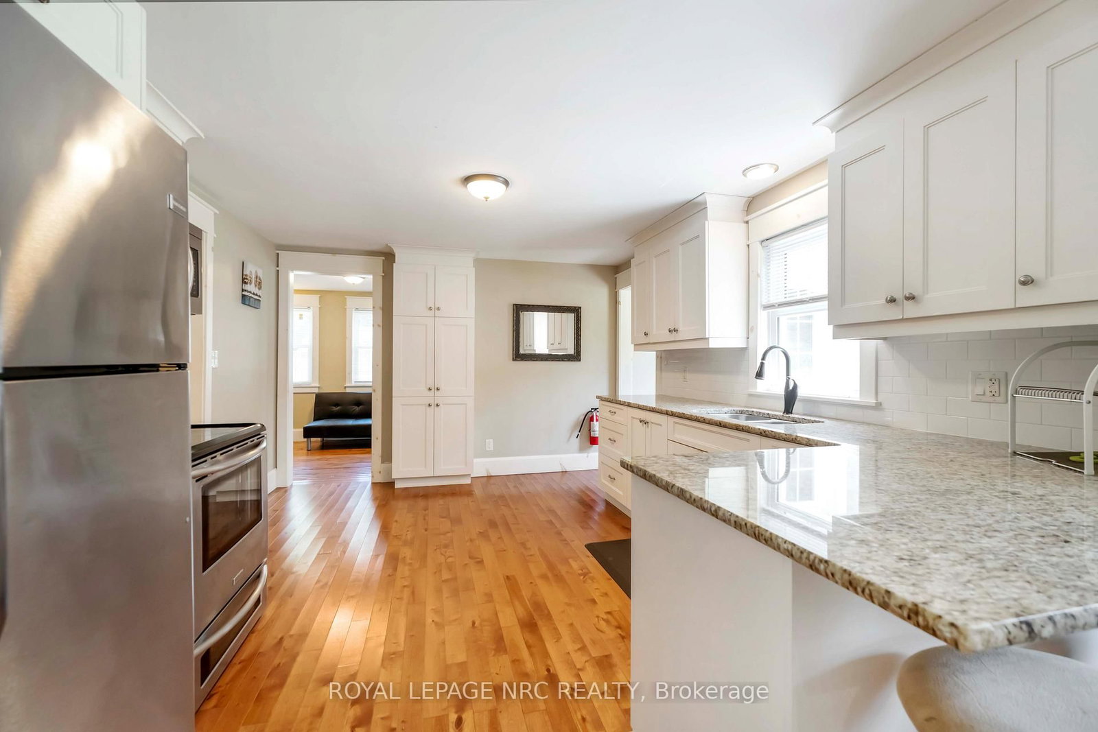 Detached House for sale at 3242 Riselay Avenue, Fort Erie, Ontario, L0S 1N0 - Ridgeway - MLS: X12991494