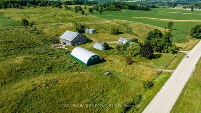 486356 30 Side Road Side Road — photo 4